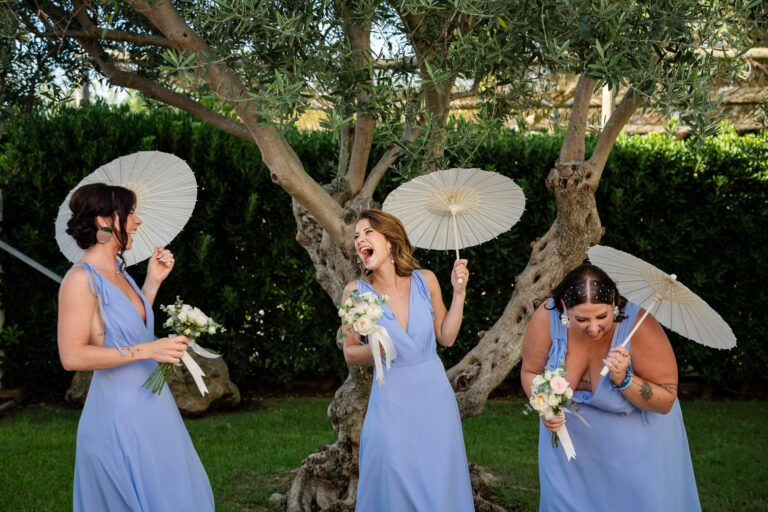 Mejores fotos documentales de boda 2024: un estilo diferente, atrevido y sin posados 4 emociones boda documental natural gandia